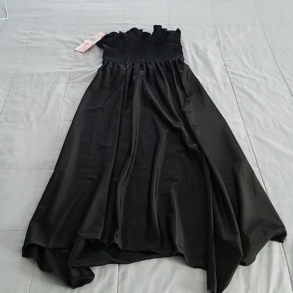 NWTS NIKI WIOR THE NONSTOP CONVERTIBLE DRESS. - Picture 2 of 6